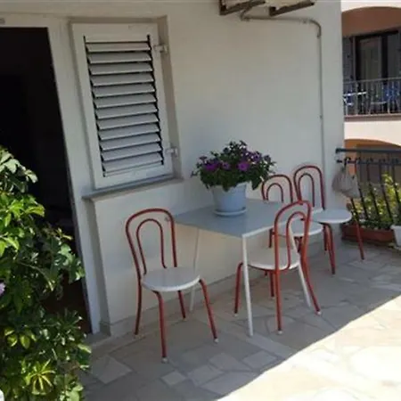 Pensión Mira Makarska